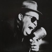 Barrence Whitfield