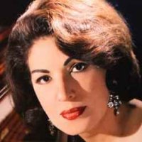 Consuelo Vel&aacute;zquez