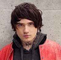 Denis Stoff