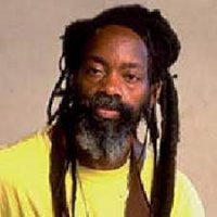 Earl Chinna Smith