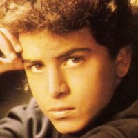 Glenn Medeiros