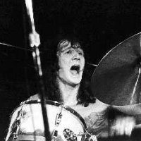 Ian Wallace