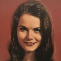 Jeannie C Riley