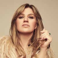 Kelly Clarkson