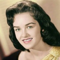 Lorrie Collins