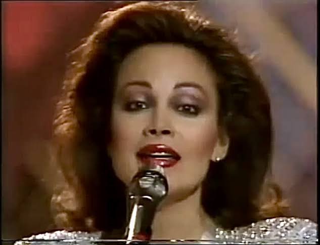 Paloma San Basilio