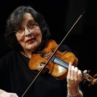 Suna Kan